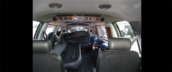navigator Limousines 4